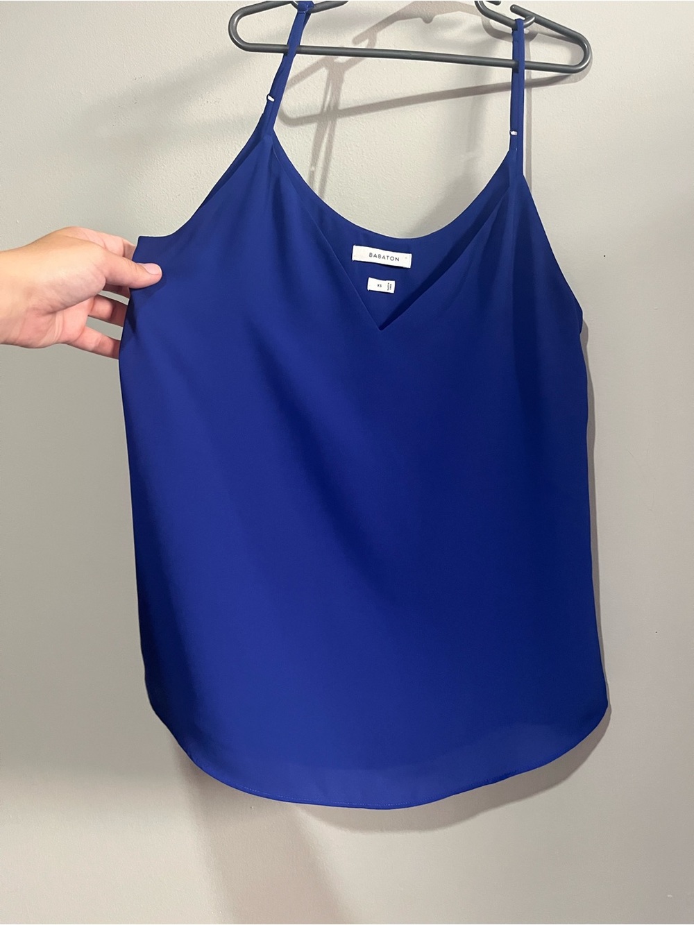 Aritzia Babaton Everly Camisole Tank Size XS
